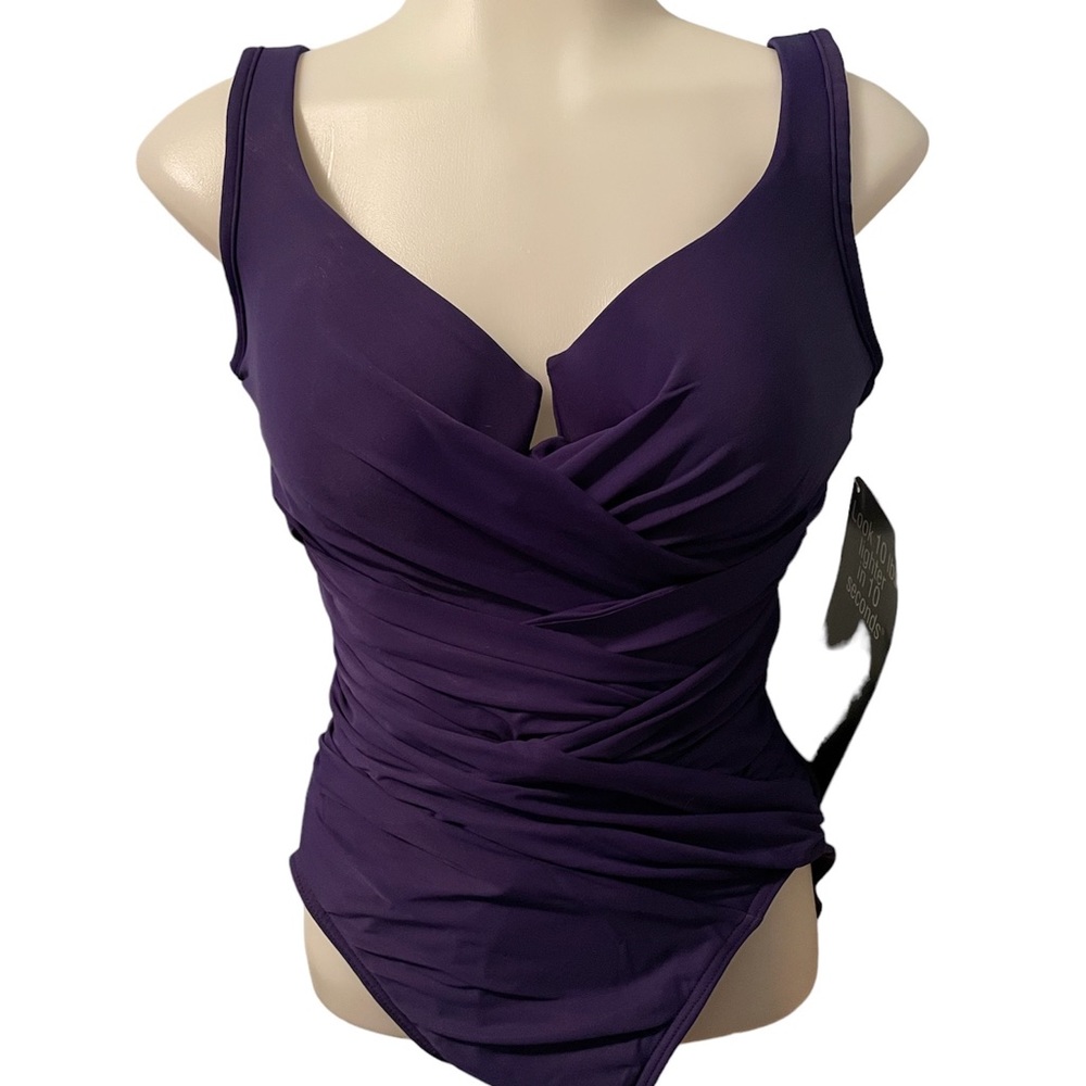 Women’s Miraclesuit Must Haves Gandolf one piece swimsuit, size 12